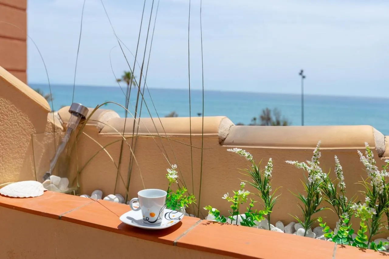 Marina Beach Fuengirola 0*,